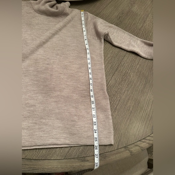 Eileen Fisher Light Tan Very Soft Merino Wool Sweater - Picture 8 of 9